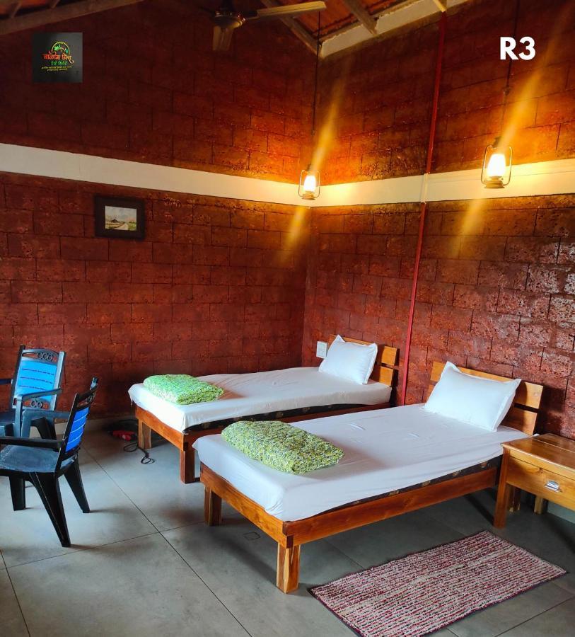 Chalobahills Farmstay Resort Ajra Bagian luar foto