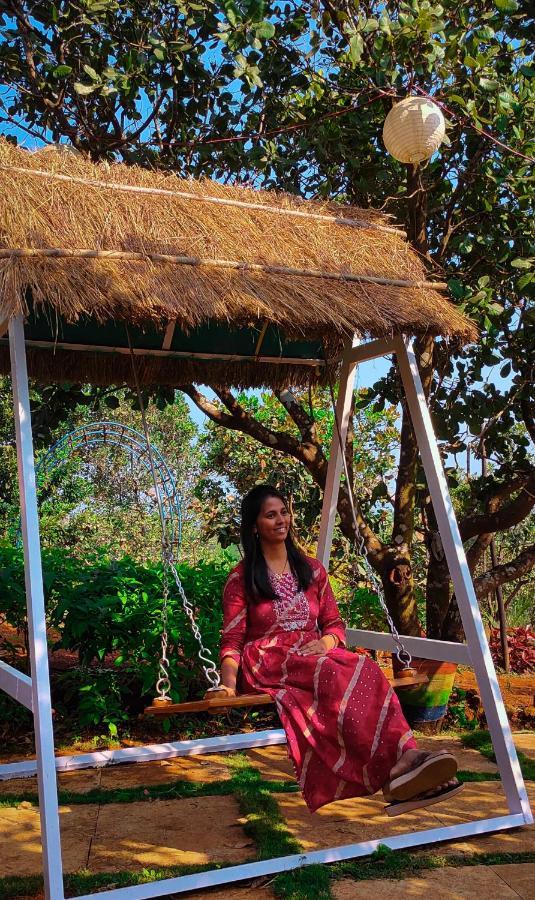 Chalobahills Farmstay Resort Ajra Bagian luar foto